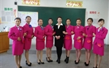 經(jīng)管系相關專業(yè)學生商務禮儀培訓
